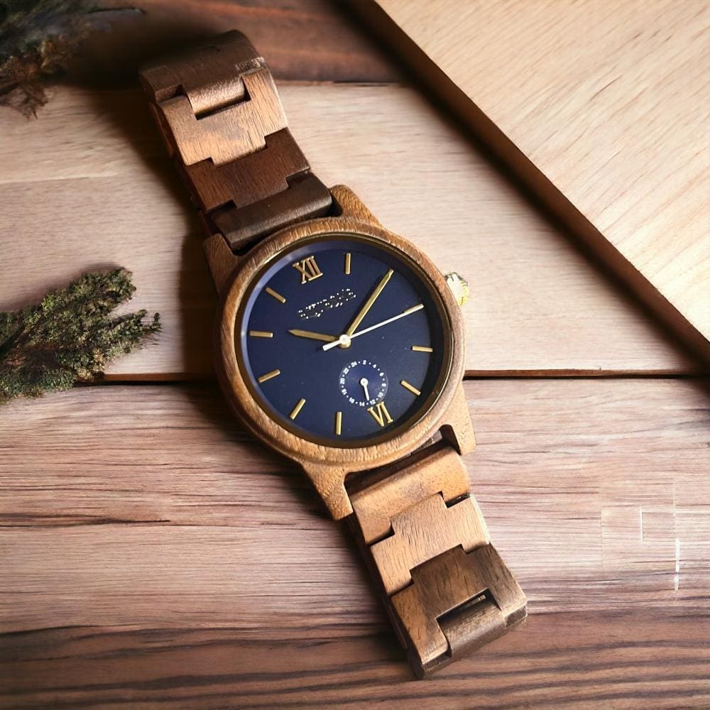 ساعات خشبية