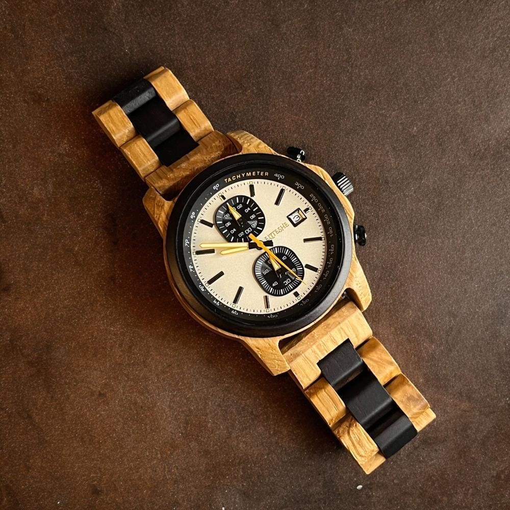 ساعات خشبية