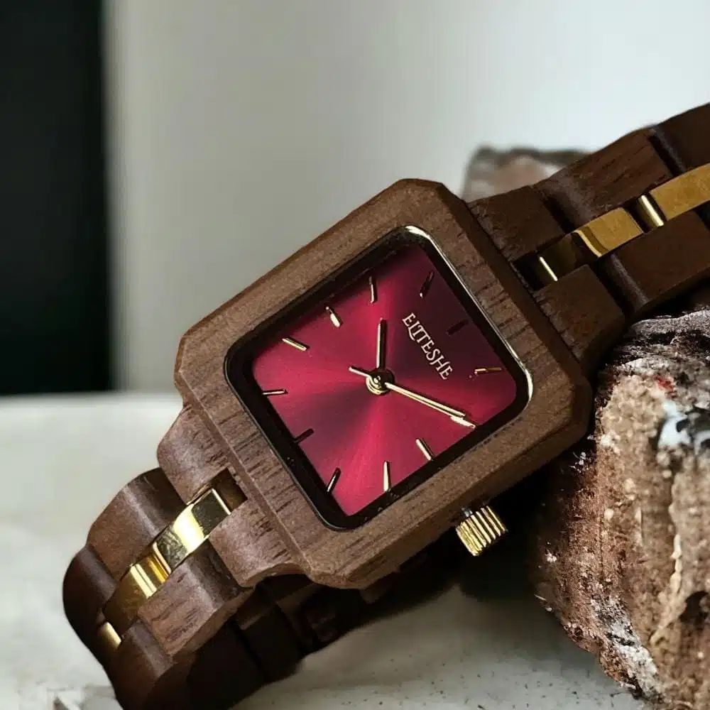 1666dbf8-7545-41ad-a9c9-b7520c5fec2d-1000x1000-Q89WL83wihy8wASrdGfGFu6DdfPVL39mnAIGBlSM.jpg ريد ماجيك سكوير - نسائي - الصورة 1