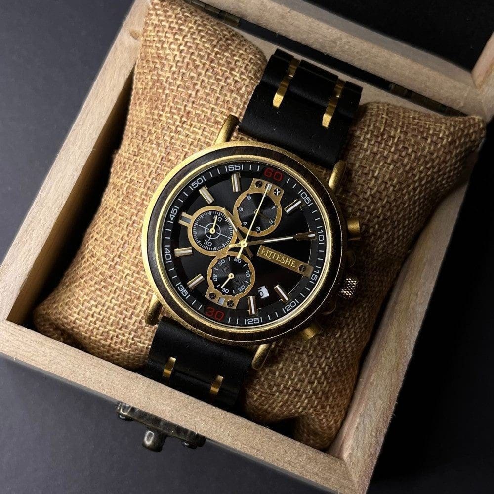 ساعات خشبية