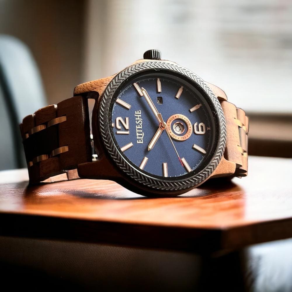 ساعات خشبية