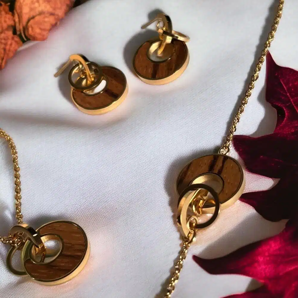 2e9b0727-02a7-4f4e-9a88-8887ad53cf51-1000x1000-0baKYxOxSqmhf5jJC1JFkGTOjw2kUhCvnF865ytv.jpg قولد سمر - الصورة 1