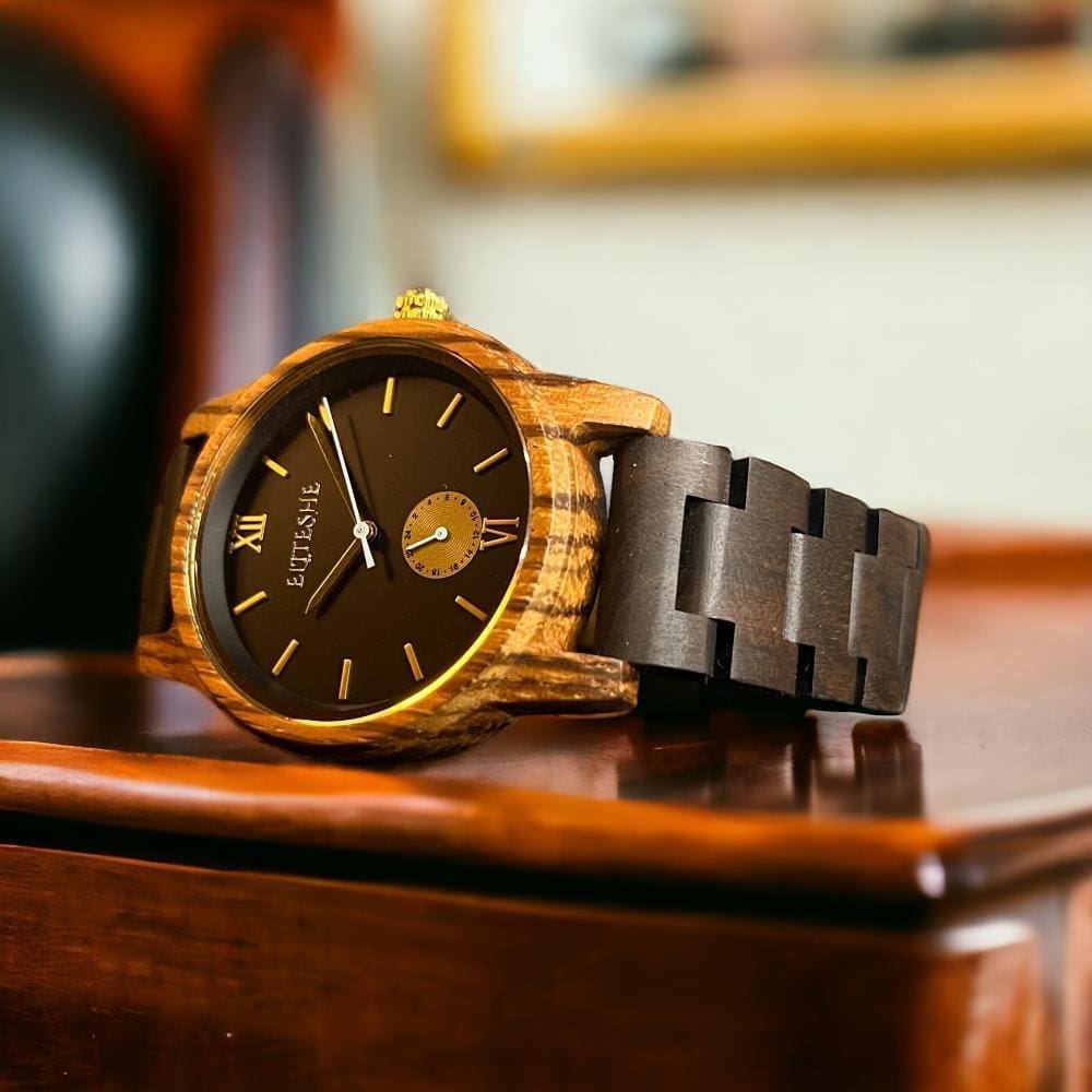 ساعات خشبية