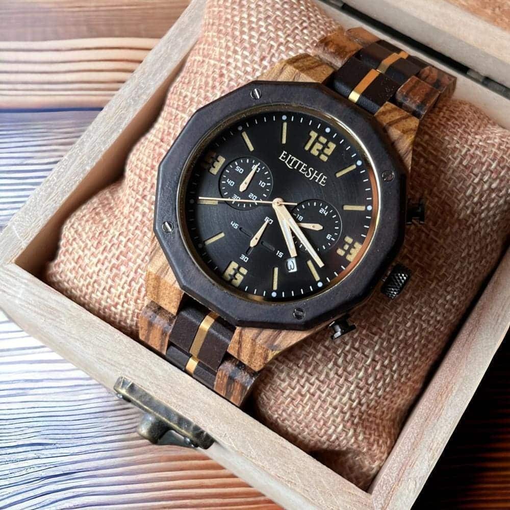 ساعات خشبية