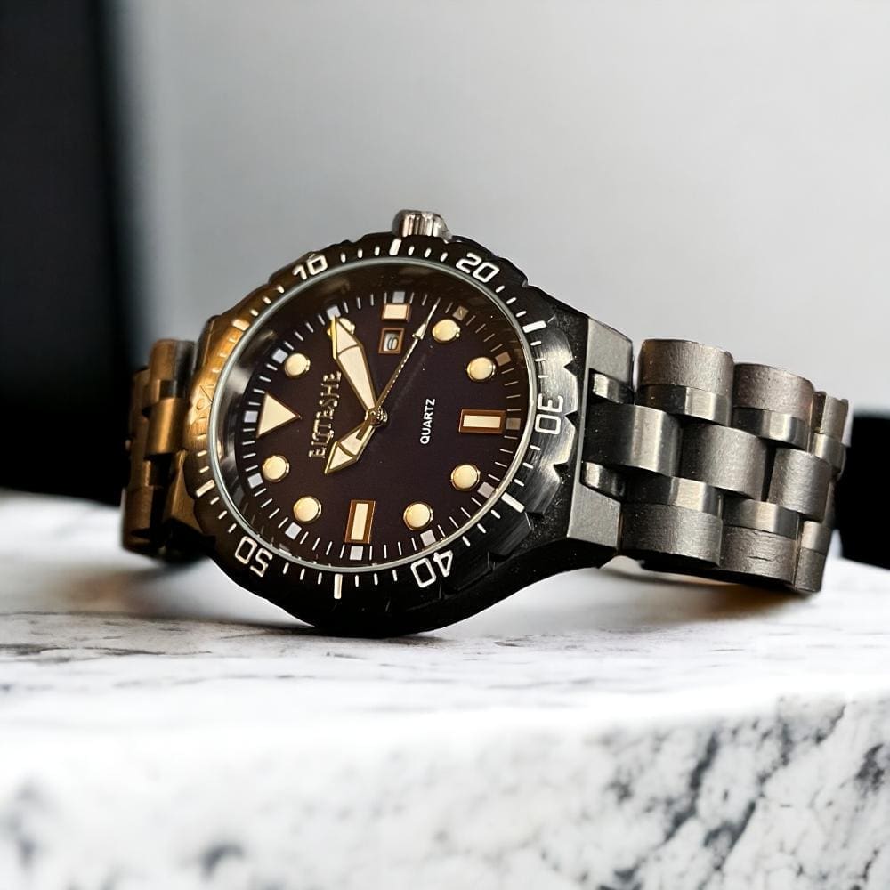 ساعات خشبية