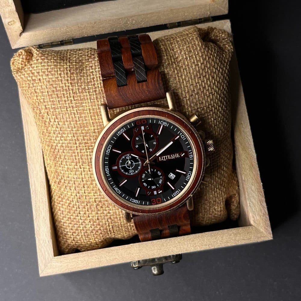 ساعات خشبية