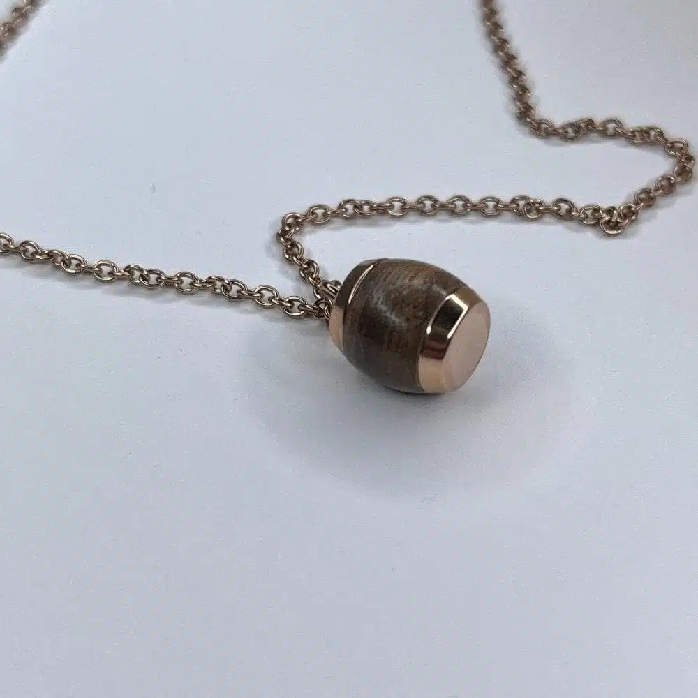 VwEs3TIXDcbaPBwLinWe3V558zQDqd94LQnriCMo.jpg سلسال والنت ستار - الصورة 1