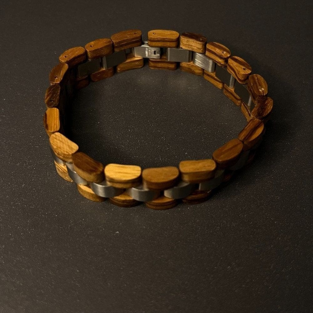 ساعات خشبية