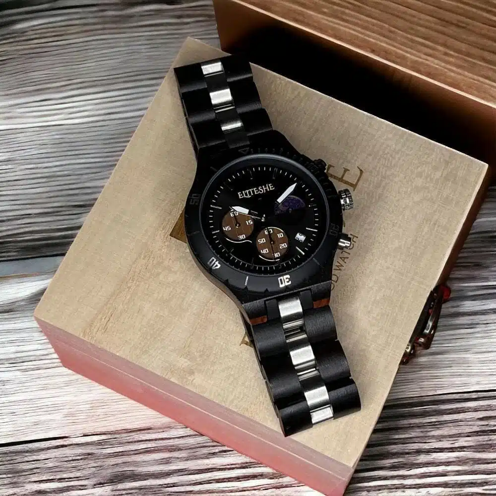 ac525346-9772-4ce3-b20a-2721e0afcba2-1000x1000-7yaYcLDYtlkYmMOukCtEvTNx6jTu5f2PtOqJPLdl.jpg ساعة بلاك ليجيند مون الخشبية