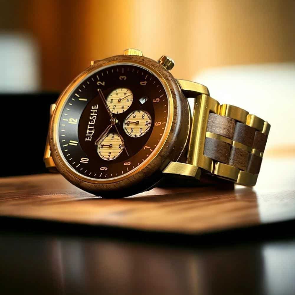 ساعات خشبية