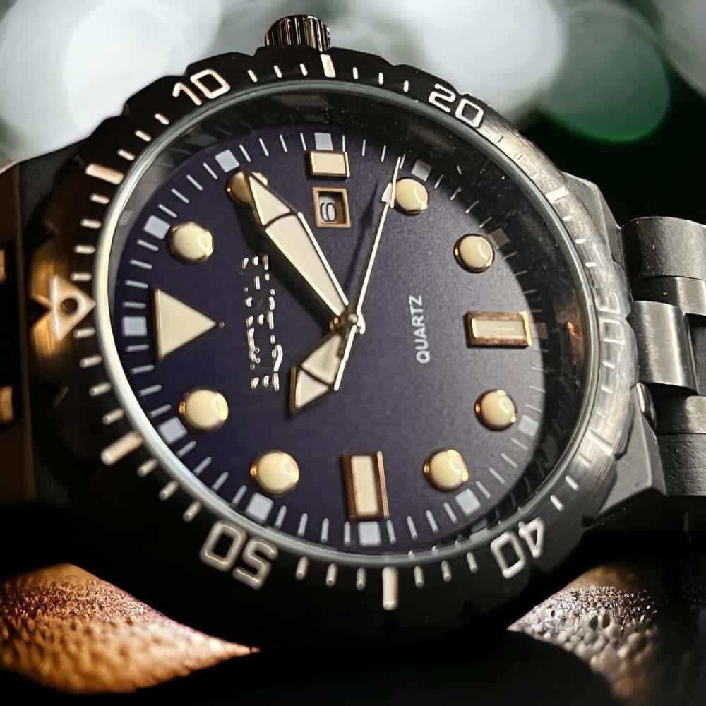 ساعات خشبية