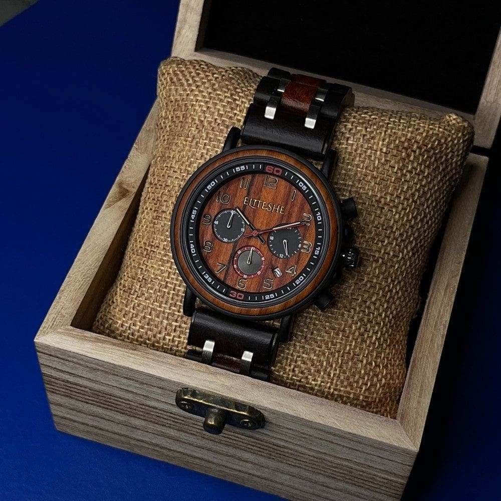 ساعات خشبية