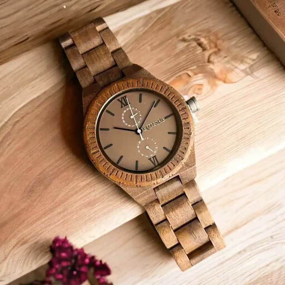 d121f7d1-19a3-41db-8905-5967f4f5dc90-1000x1000-ydf8ji73ZYW7RD7wP5LvD0lKFyOxMTAt5YgUvoSi.jpg موكا كلاسيك إيليجينت - رجالي - الصورة 1