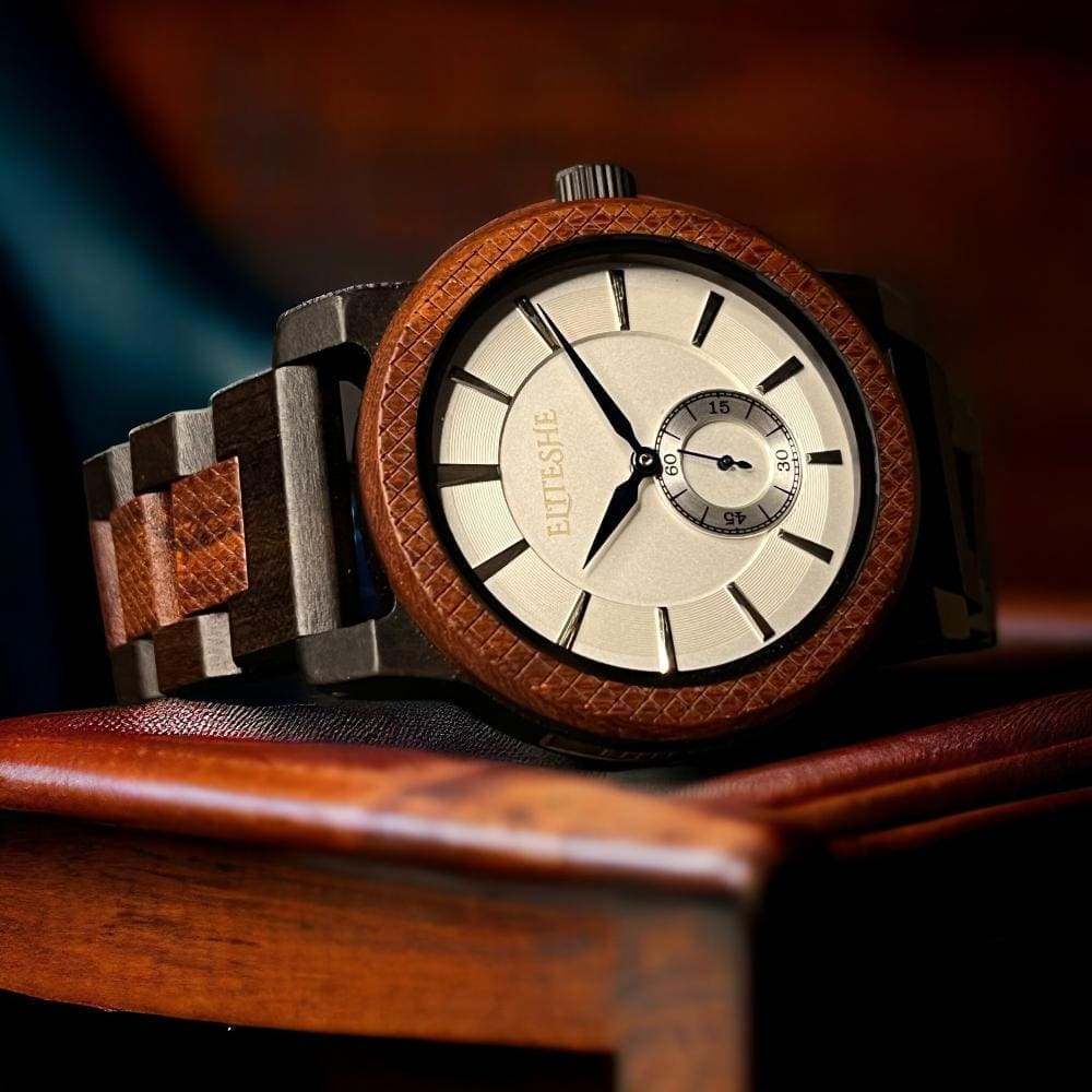 ساعات خشبية