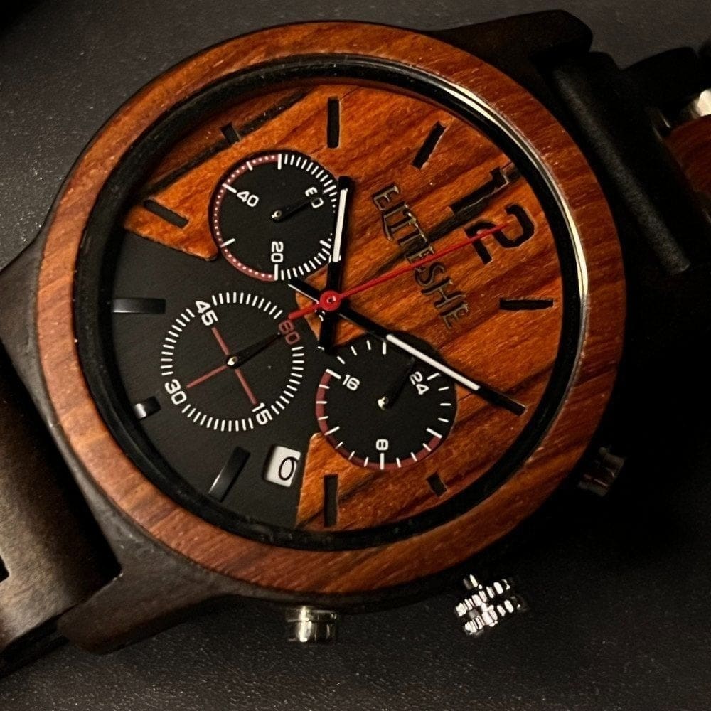 ساعات خشبية