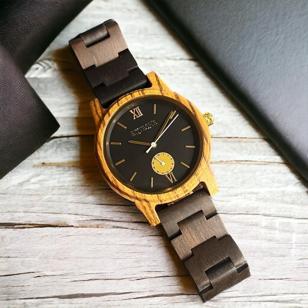 ساعات خشبية