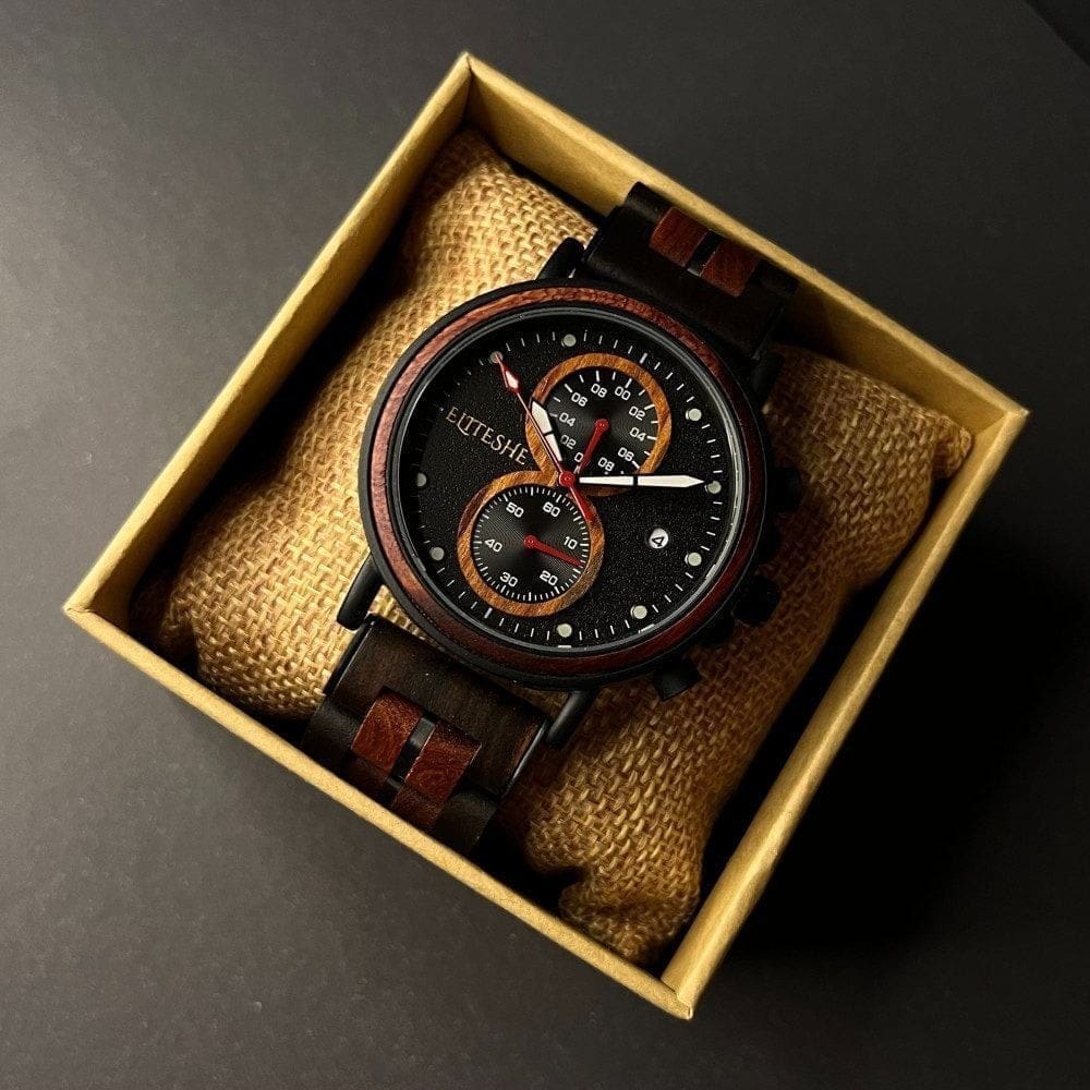 ساعات خشبية