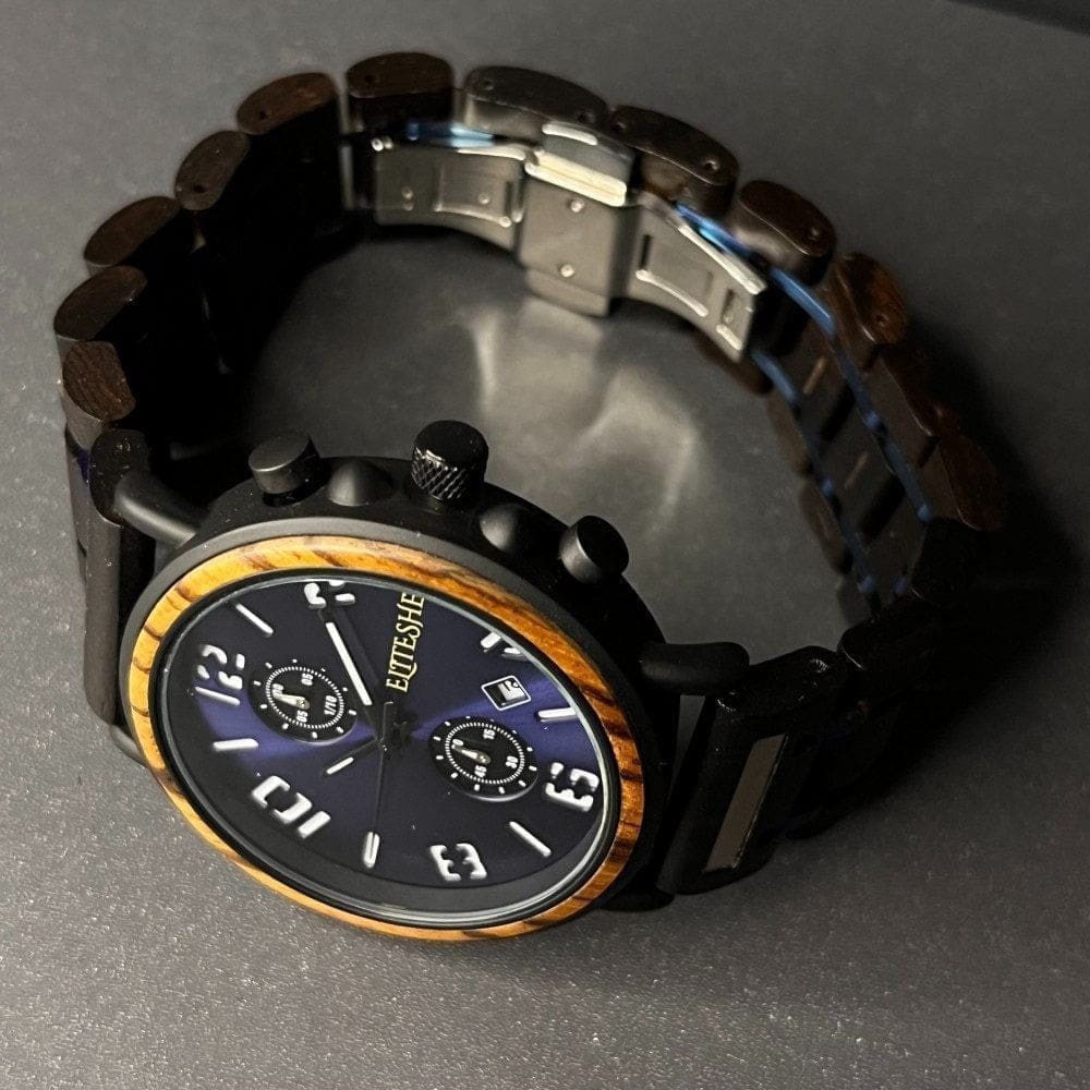 ساعات خشبية