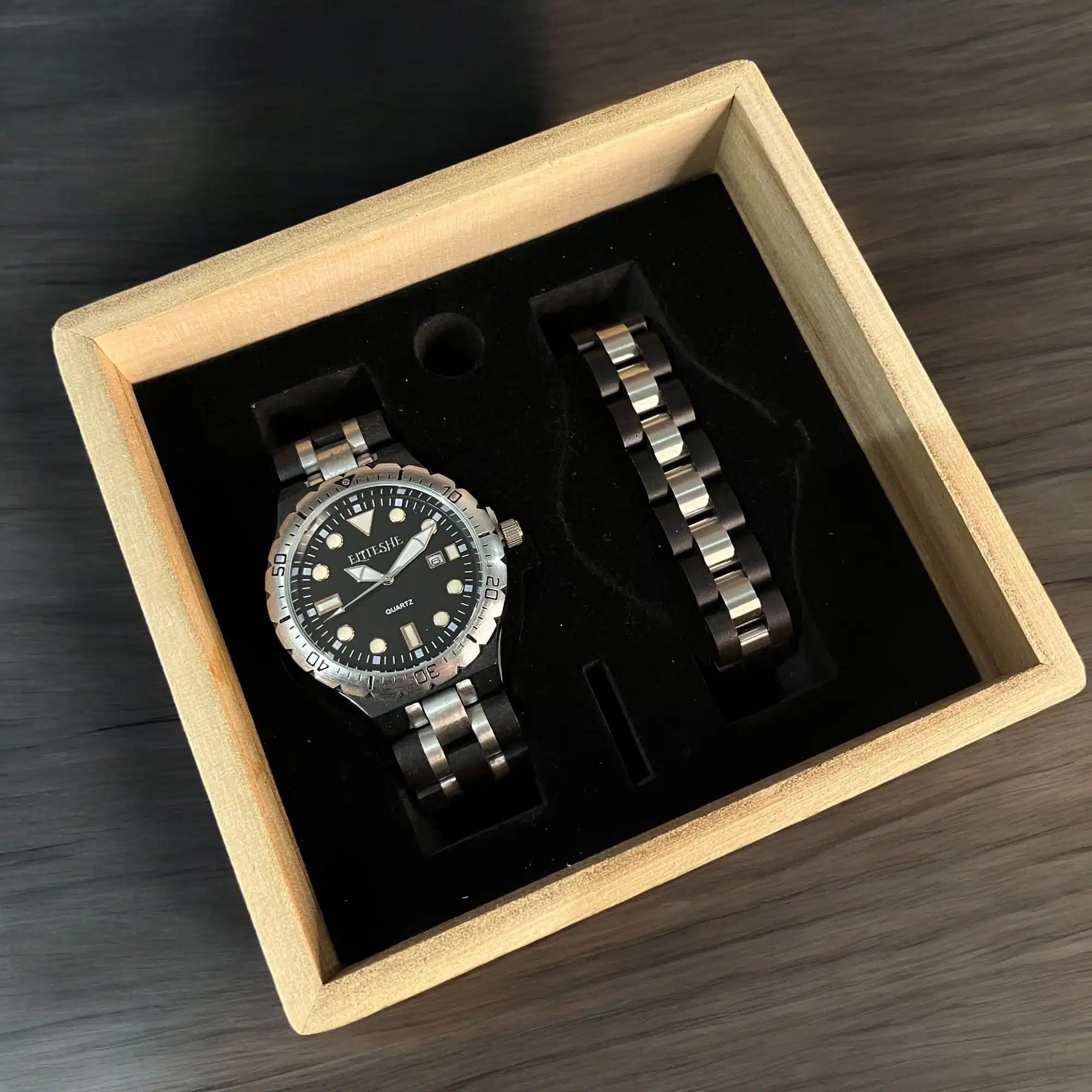 IMG_1073-Photoroom مجموعة ساعة خشبية بلاك ميجا مع إسورة خشب الرجالية