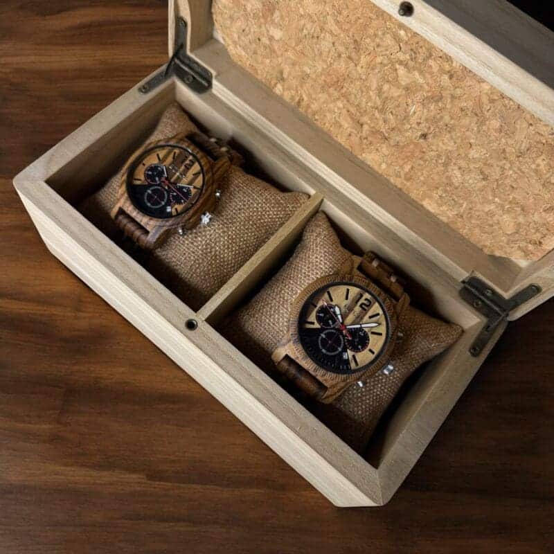 ساعات خشبية