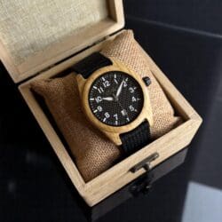 ساعة وود فورست أيكون الخشبية