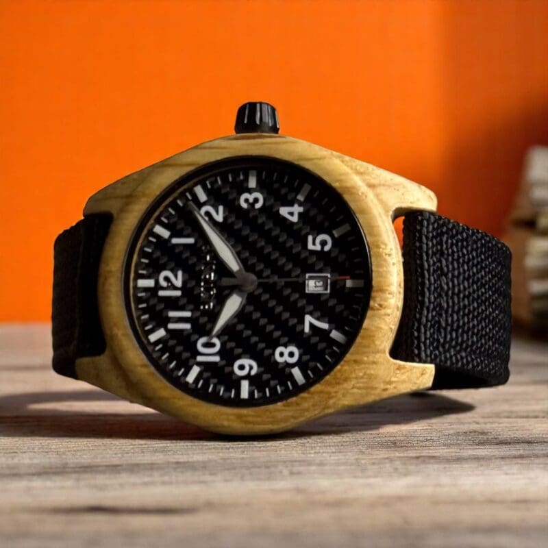 ساعات خشبية