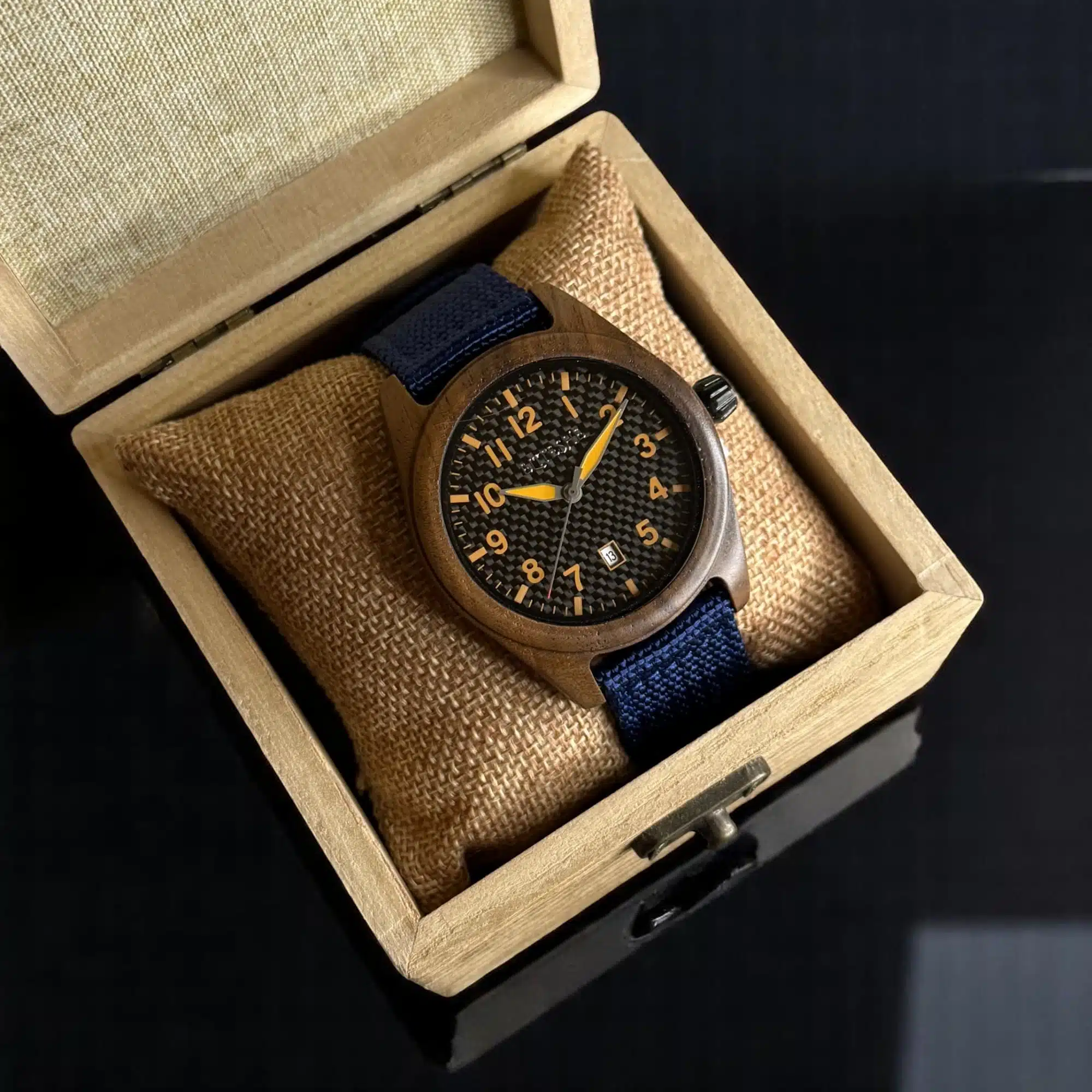 IMG_2061-Photoroom ساعة بلو فورست أيكون الخشبية