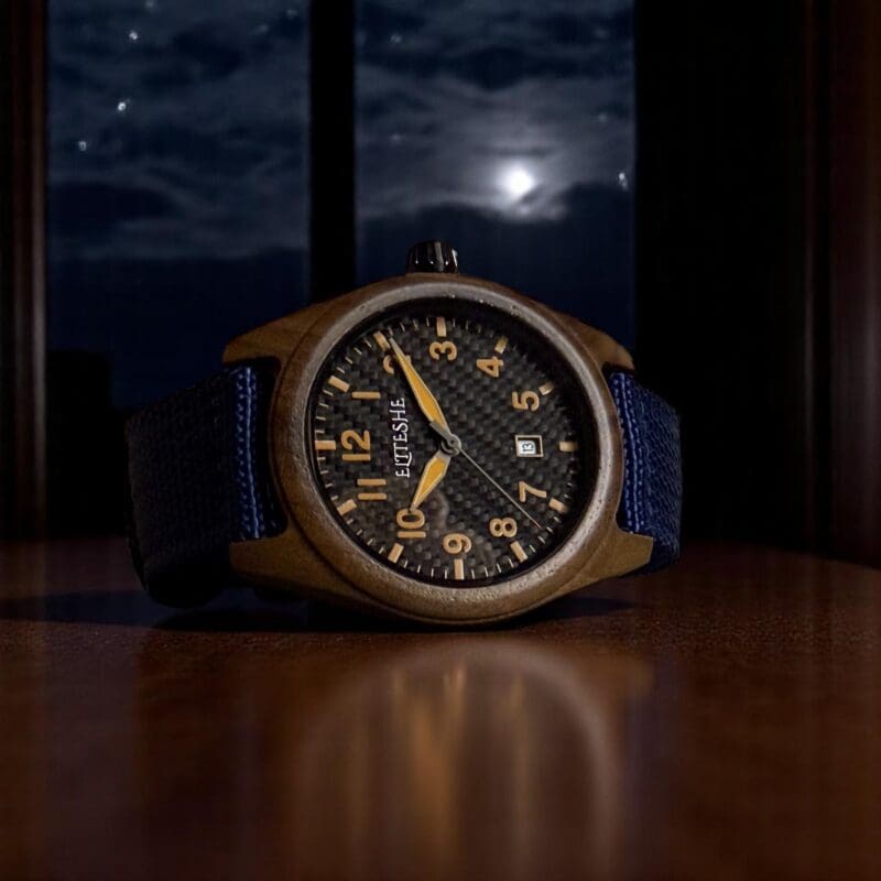 ساعات خشبية