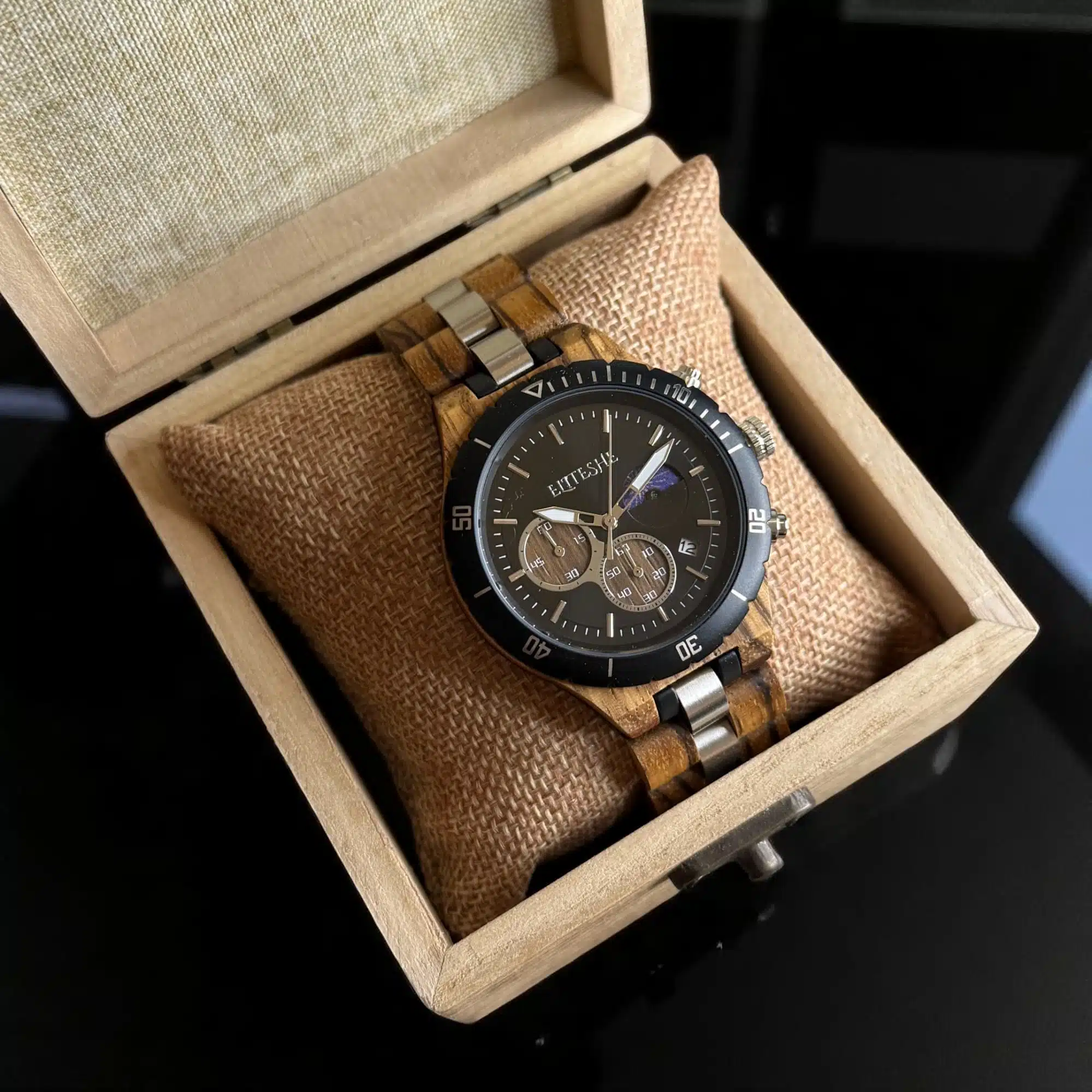 IMG_2082-Photoroom ساعة دارك ليجيند مون الخشبية