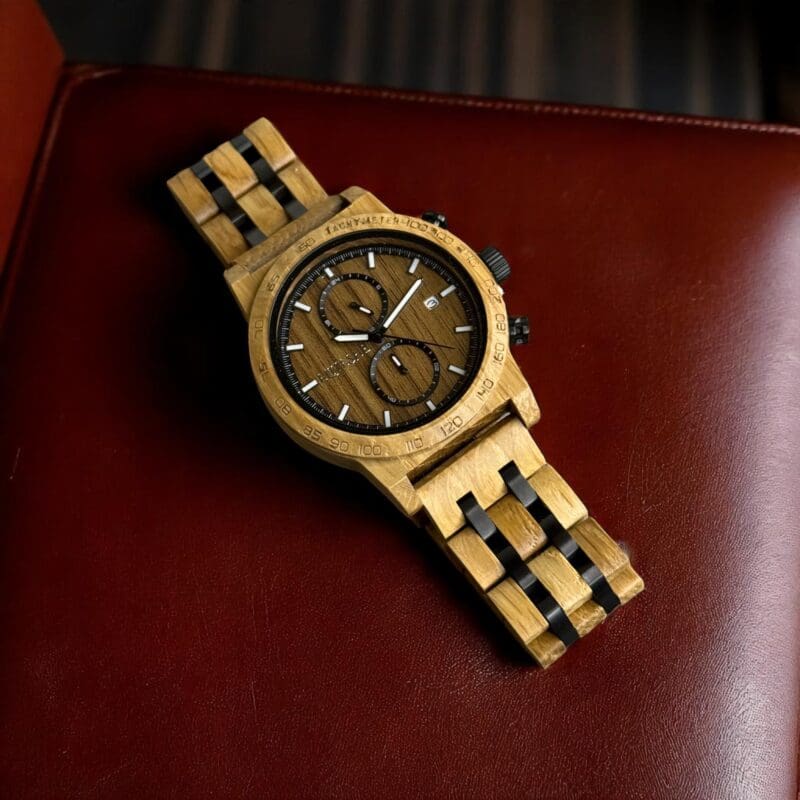 ساعات خشبية